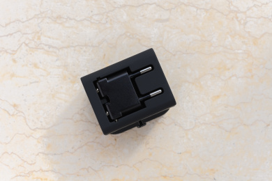 多功能转换插头