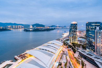 中国福建厦门国际邮轮中心夏鼓码头夜景