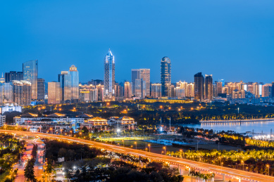 中国海南海口万绿园国贸CBD建筑群夜景