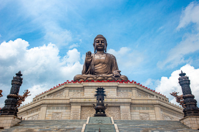 敦化市六鼎山金鼎大佛