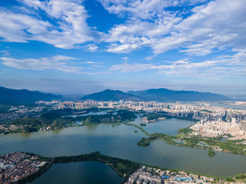 航拍广东省肇庆市星湖风景区