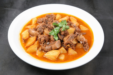 土豆炖大鹅