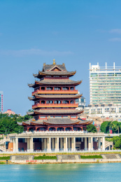 中国广西南宁邕江畅游阁风光