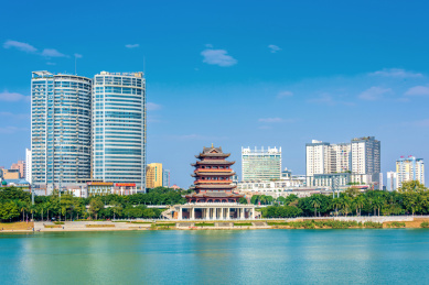 中国广西南宁邕江畅游阁风光