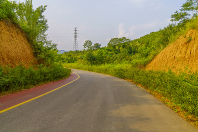 山乡公路
