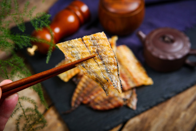 即食小吃零嘴鳗鱼干片