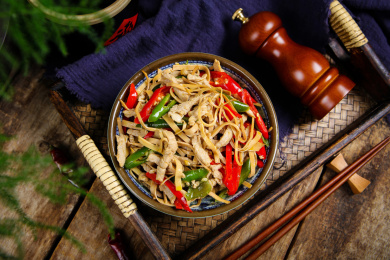 营养美味中餐美食豆腐皮炒肉丝
