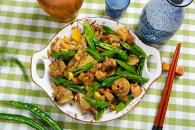 美味家常菜青椒炒鸡肉