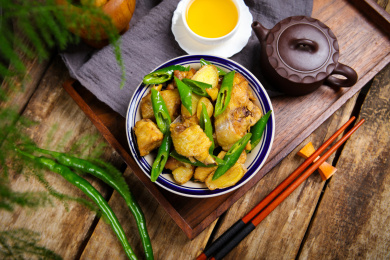 美味菜肴小吃青椒炒鸡