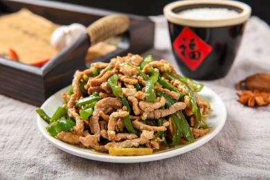 家常菜肴青椒肉丝