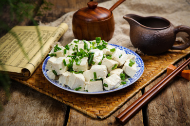 素食美味菜肴小葱拌豆腐