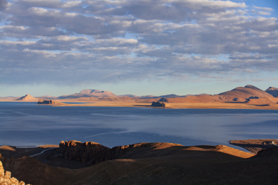 中国西藏纳木措圣象天门景色