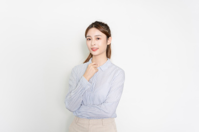 亚裔商务女性形象