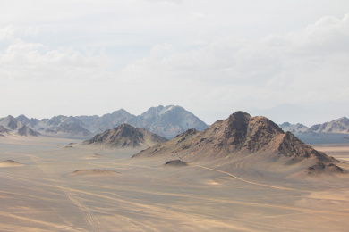 中国青海海西冷湖黑山戈壁风光