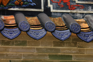 中国广州市岭南古建筑上的灰塑