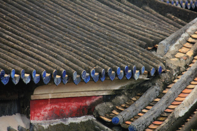 中国广州市岭南余荫山房古建筑上的灰塑