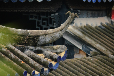 中国广州市岭南余荫山房古建筑上的灰塑