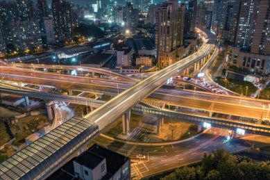 航拍上海天目立交夜景