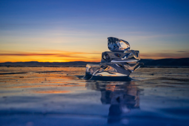 俄罗斯贝加尔湖冰堆