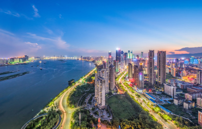 江西南昌一江两岸城市夜景
