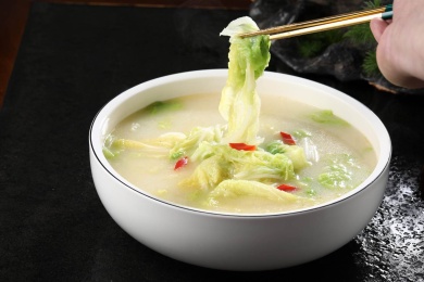 中餐汤菜白碗奶汤白菜