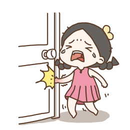 被门夹伤手的小孩子