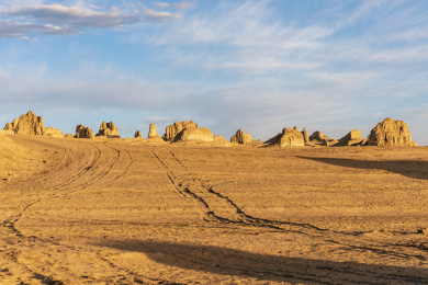 中国青海海省西蒙古族自治州俄博梁雅丹地貌