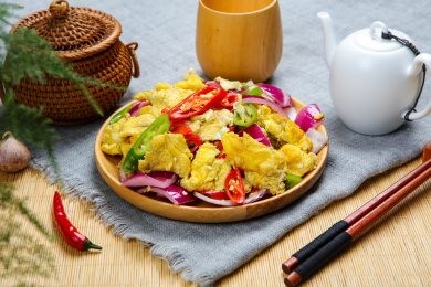 中餐美食菜肴土鸡蛋炒洋葱