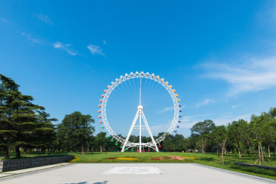 中国北京龙潭中湖公园的摩天轮