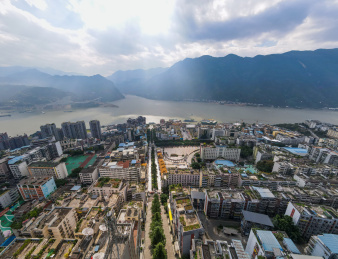 中国重庆巫峡秋色