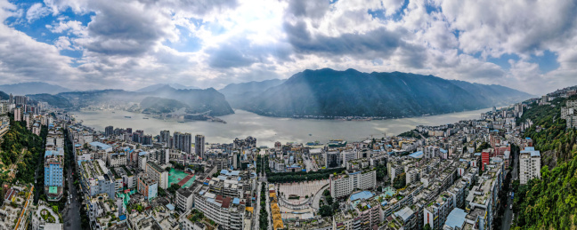 中国重庆巫峡秋色