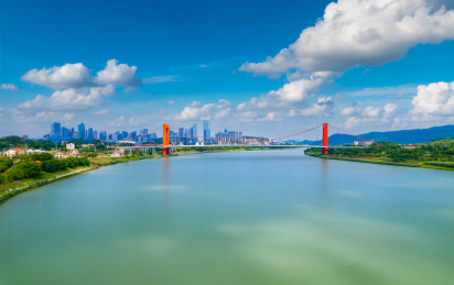 中国广西南宁市良庆大桥