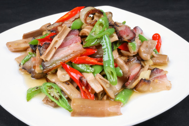 烟笋炒腊肉 henp202101