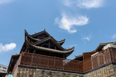 晴天的中国广东深圳甘坑客家小镇古建筑