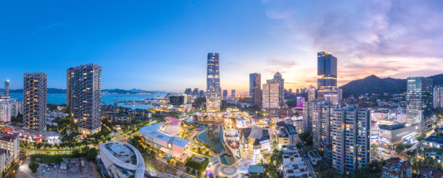 中国深圳市蛇口海上世界航拍夜景