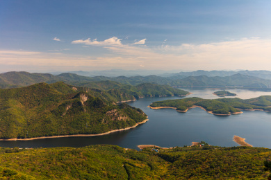 中国辽宁桓仁五女山桓龙湖山水风光