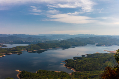 中国辽宁桓仁五女山桓龙湖山水风光
