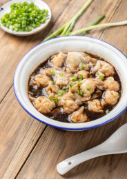笋丁鲜肉馄饨
