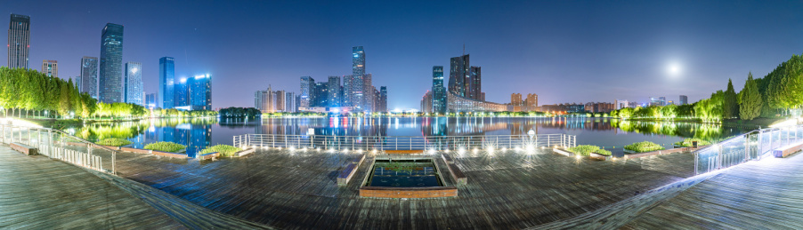 安徽合肥政务区CBD天鹅湖公园夜景风光