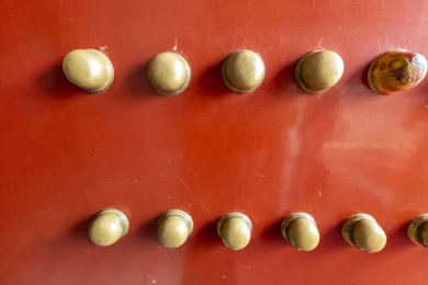 北京天安门城楼大红门上的门钉