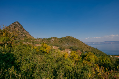 云南省玉溪市抚仙湖磨盘山自然景观