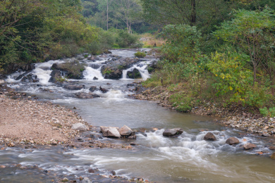 湖北黄冈杨山河吧秋季风光