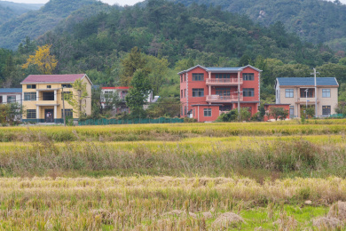 湖北黄冈杨山河吧秋季风光