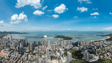 航拍珠海香洲区城市建筑天际线