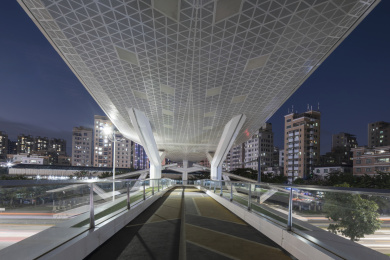 深圳光明楼村天桥光明腾飞