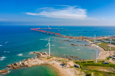 中国广东省揭阳惠来原油储备库码头钢引桥