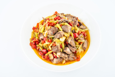 湘菜一碟姜杆炒鸡心