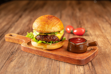 美食牛排汉堡包