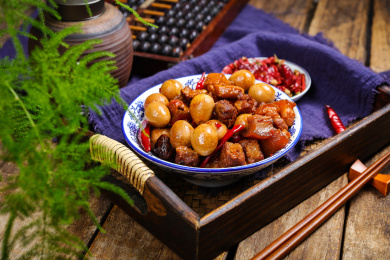 美味特色菜鹌鹑蛋红烧肉
