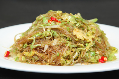 包菜炒粉丝